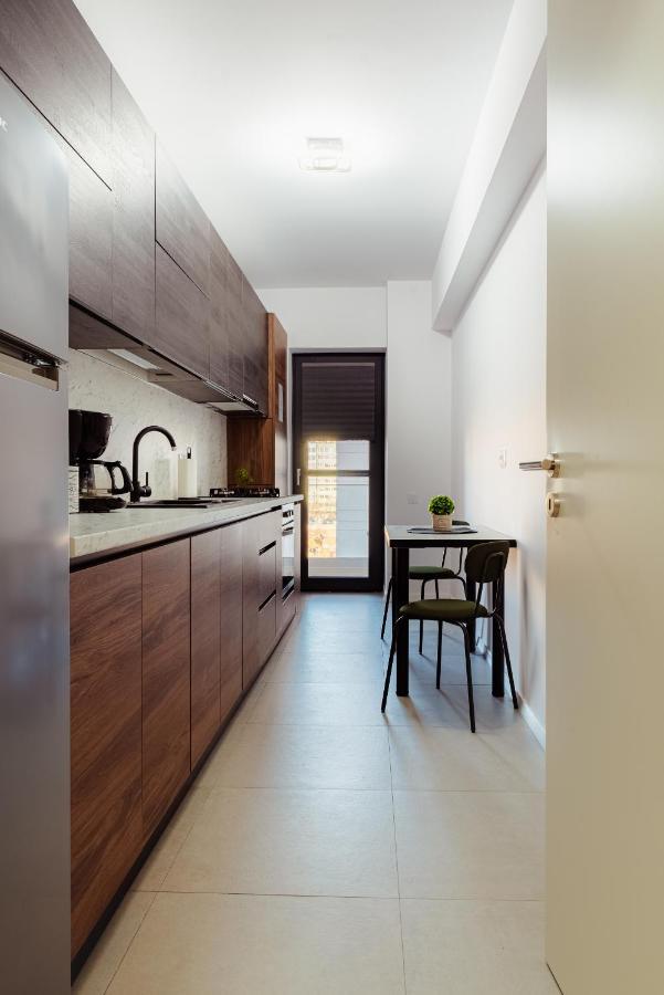 New Luxury City Center Studio Бухарест Экстерьер фото